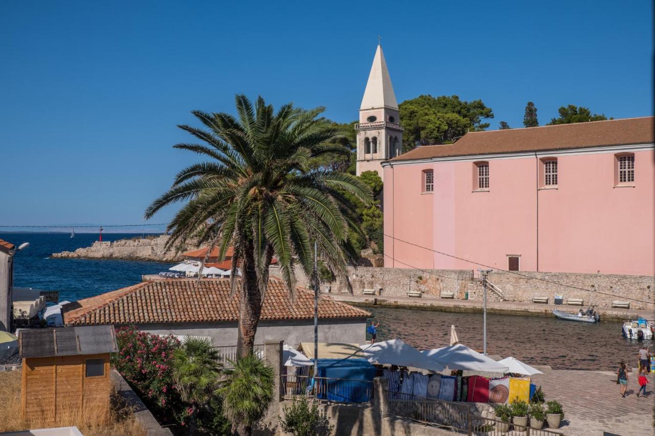 Hotel Vila Conte Veli Lošinj Exterior foto